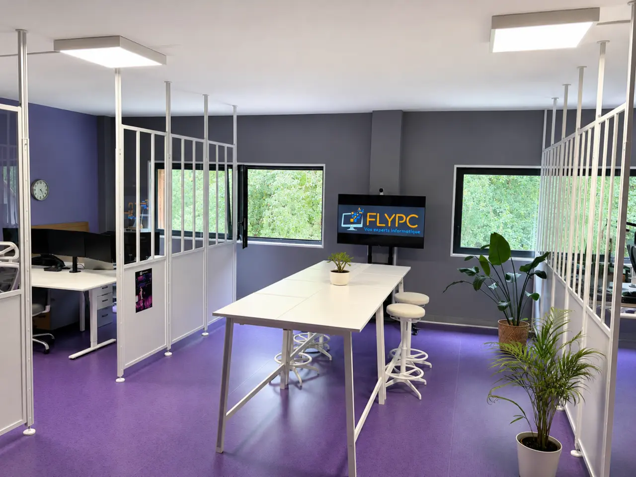 Espace d’accueil de l’atelier Flypc à Saclas